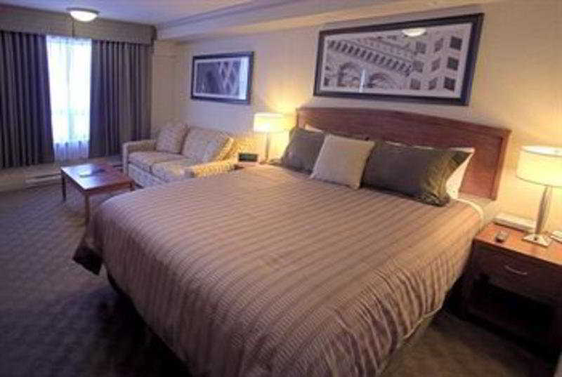 Sandman Hotel & Suites Winnipeg Airport Exterior photo